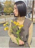切りっぱなし艶々ボブ
