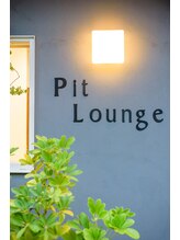 Pit Lounge
