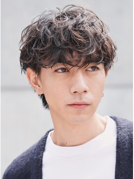 レタッチ バイ フィフス 天神大名(RETOUCH by fifth) 天神大名ルーズパーマメンズパーマラウンドマッシュ30代