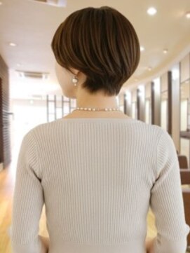 アビエクレール 河内花園(abije claire) 大人可愛い丸みショート【河内花園駅】