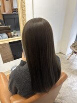 アンジュール(UNJOUR.)&nbsp;透明感◎髪質改善オリーブベージュ×暗髪