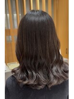 アピッシュ 国分寺(apish)&nbsp;32mmコテで巻いたようなコテ巻き風パーマ【津久井】