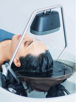 ここち 髪処 / 大島駅【4月6日NEW OPEN（予定）】の写真/【頭皮から整えるエイジングケア】話題の頭浸浴で日々の疲れをリセット◎心身共に癒される極上の休息を♪