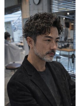 ベル 表参道店(Belle) 《30代.40代男性へ。大人のメンズパーマ》フェザーパーマ/好感度