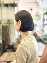 ヘケム(hekm) 切りっぱなしボブ