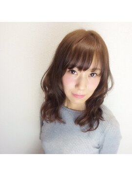 コマド(Comado) kawaii☆セミディ