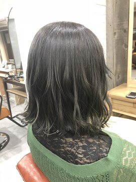イズ 札幌店(is) 透明感カラー♪カーキグレー