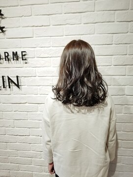ヘア スパ ビューティー エールフォルム(HAIR SPA BEAUTY YELLFORME) エドル　外国人風アッシュグレージュ