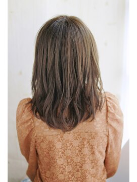 シュシュット(chouchoute) 吉祥寺3分/マニッシュ美髪ネイビーカラーバターフレンチボブ/107