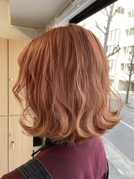 フツーロ 栄(FUTURO) ボブウェーブ