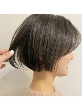 ヴィー 青山/表参道(VIE) 【VIE/涼佳】ふんわり柔らかシルエットショートボブ◎　1