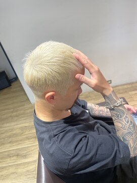 エヌプラス(N+) ブロンドヘアー