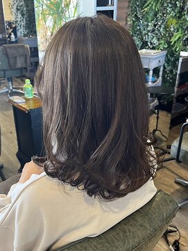 インデペンデンス(independence) オリーブベージュ