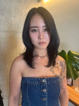 ナループロア ルームー(Nalu pu loa ROOMOO) レイヤーカット/シャギーレイヤー/ブルーブラック