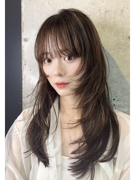 ヌイ 横浜(nui) レイヤー/くすみブラウン_黒髪小顔オリーブグレーココアベージュ