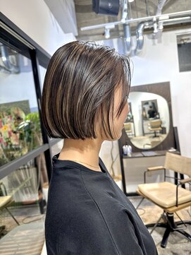 ノーム(norm) ワンレンボブ/ハイライトカラー