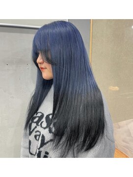 ジーナ(XENA) 小顔に見せるヘア×デザインカラー×渋谷