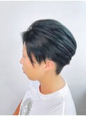 ネイビーブルー　ハンサムショート