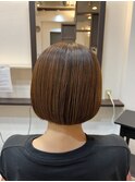 ぱつっとボブ