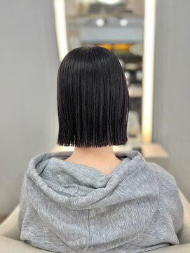 リズ(Reis) パツッとボブ