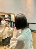 冬の透けるグレージュ