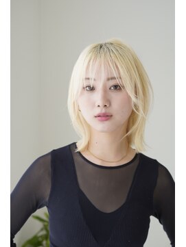 ディアローグ 自由が丘Luz店 ミディアムブロンド