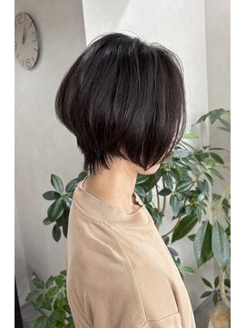 クム 横浜(qumu) 大人ショート × ストレートパーマ【神永】