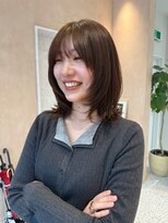 オン キャナルシティ博多前店(on) 【晴音】ミディアムレイヤー/チョコレートベージュ/20代