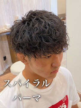 ルースト 南堀江店(ROOST) 刈り上げセンターパート/波巻きツイストスパイラル/南堀江