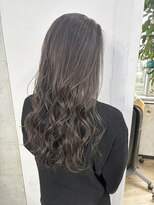 ピフデザイン(pifdesign) 透明感のあるアッシュグレー