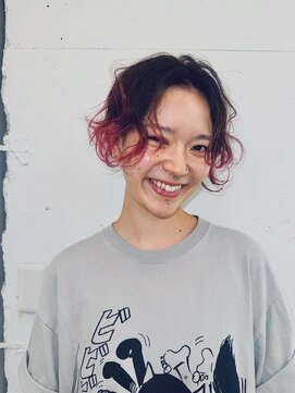 クク 渋谷(QUQU) カーリー　ショート　ハーフカラー　裾カラー