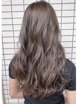 ジーナ バイ アルティナ(Dina by artina) ラフウェーブ×ヌーディベージュ 【Dina立川】