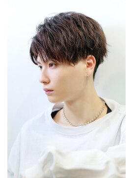 アトラクト(AttRact) ビジカジ　メンズヘア　黒髪　刈り上げ　ツーブロ