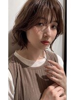 カミノア 銀座店(CAMINOIA)&nbsp;ミストバングのひし形シルエット外ハネボブ　マロンベージュ