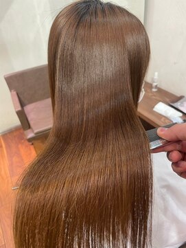 キュア 表参道(CURE) 黒髪/グレージュカラー/ココアベージュ/ヘルシーロング[表参道]