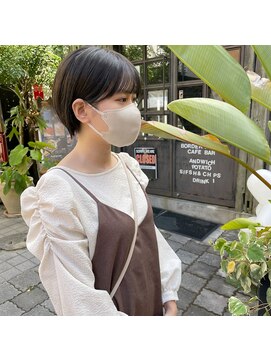 ミント(mint) ショート/ショートスタイル/ショートボブ/耳かけショート