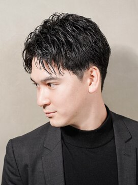 アルファ 新宿(alpha) フェザーパーマ/刈り上げセンターパート/サーフカール[新宿]