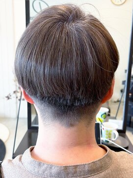 レポヘアー(Repos hair) 20代30代40代メンズアッシュグレージュ刈り上げマッシュ