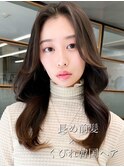 黒髪美髪レイヤー韓国ヘアロングくびれワンカール小顔エアリー