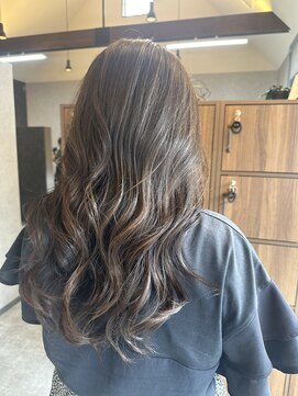 ブランカヘアー 西尾(BLANCA HAIR) 【イエベさんにお勧め！】似合わせカーキベージュ