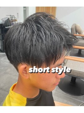 ロッソ 川口店(Rosso) ツーブロックショートスタイル[川口]