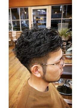 トルテ(Torte) ツーブロックパーマ