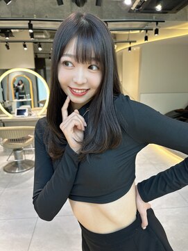 ロンドメリア 天神大名店(Lond Melia) 小顔に見せるヘア/ワンレン/ボブウルフ/ネビージュ/黒髪カタログ