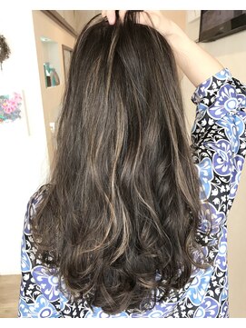 グランジュテ(grandjute) 白髪ぼかし　カラー　ハイライト　デジタルパーマ