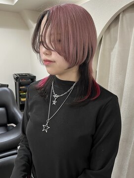 イチエ(icie) センター分けウルフ ピンクデザイン