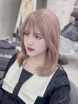 ジィルム(XELM) ハイライトカラーミルクティーベージュレイヤーカット