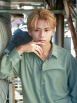 ララルーモ 渋谷公園通り店(LaLarOomo)&nbsp;フェザーショート×透明感ブロンドカラー