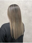 イメチェンヘアスタイルホワイトブロンド外ハネボブ美髪のススメ