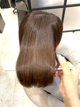 イーズ バイ インス(Yeeee.s by INCE) 白髪ぼかし/白髪改善カラー/ショート/透明感カラー/脱白髪染め