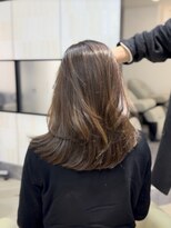 イリス 銀座(IrIs) 毛流れレイヤー/大人可愛いベージュブラウン/軽やかミディアム